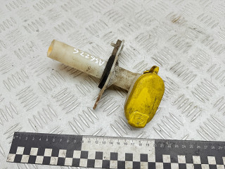 горловина бачка омывателя Renault Scenic 1 поколение 1997, 2.0 л., F3R 796, бензин, МКПП, 7700843903