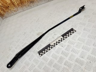 щеткодержатель (поводок стеклоочистителя, дворник) Peugeot 3008 1 поколение 2012, 1.6 л., 9HR (DV6C), дизель, робот, 9672059480, 3392125734L