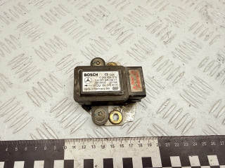 датчик ускорения Mercedes-Benz A W168 1 поколение [рейстайлинг] (2001-2004) 2002, 1.7 л., OM 668.942, дизель, МКПП, хетчбэк 5 дв., 0265005219, 0015404417