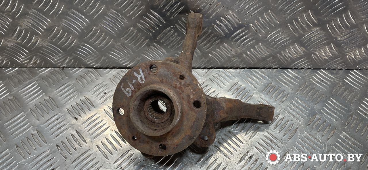 ступица передняя правая Renault 19 2 поколение 1994 - фото №1