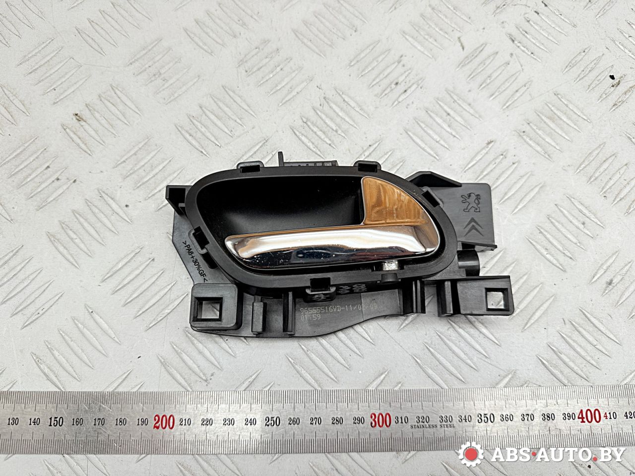 ручка внутренняя передняя правая Citroen C4 Picasso 1 поколение 2011, 1.6 л., 9HR (DV6C), дизель, МКПП, правый руль, 96555516VD - фото №1