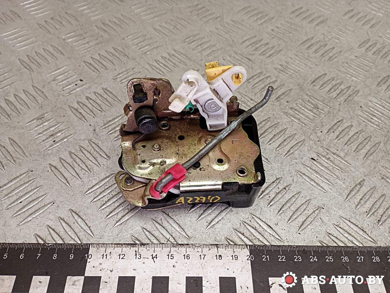 замок двери задней левой Chrysler PT Cruiser 1 поколение 2002 - фото №1