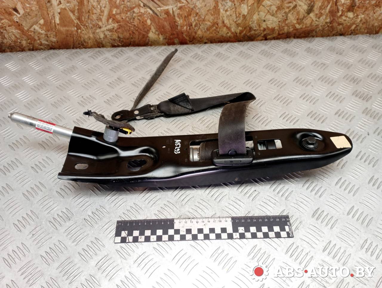 ремень безопасности Volvo XC90 1 поколение 2005, 2.4 л., D 5244 T, дизель, АКПП, внедорожник 5 дв., полный подключаемый привод, правый руль, 8093RH, 30661913, 6008818R0R, 6063837R0A - фото №1