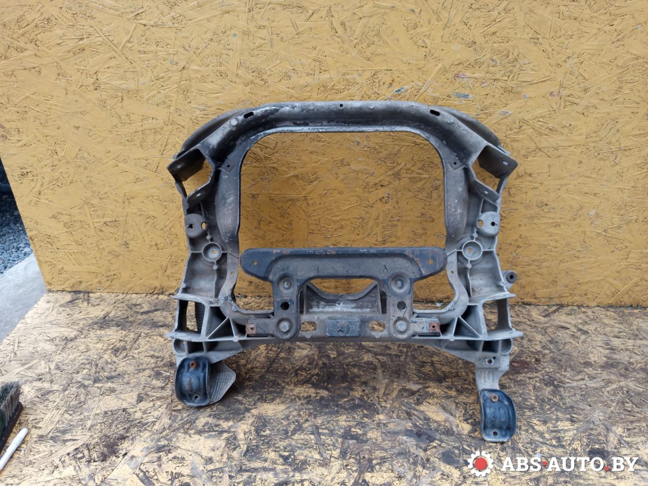 балка подвески передняя (подрамник) Mercedes-Benz S-Класс W220 2002, 3.2 л., дизель, АКПП, седан, A2206280457 - фото №1