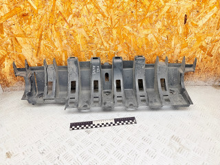 Крепление бампера заднего Peugeot 3008 1 поколение 2012, 1.6 л., 9HR (DV6C), дизель, робот, 9682936080