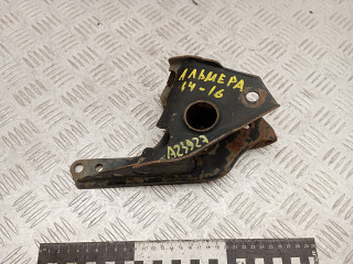 кронштейн КПП Nissan Almera N15 1998, 1.4 л., бензин