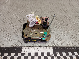 замок двери задней правой Chrysler PT Cruiser 1 поколение 2002