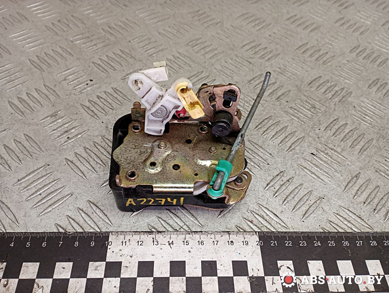 замок двери задней правой Chrysler PT Cruiser 1 поколение 2002 - фото №1