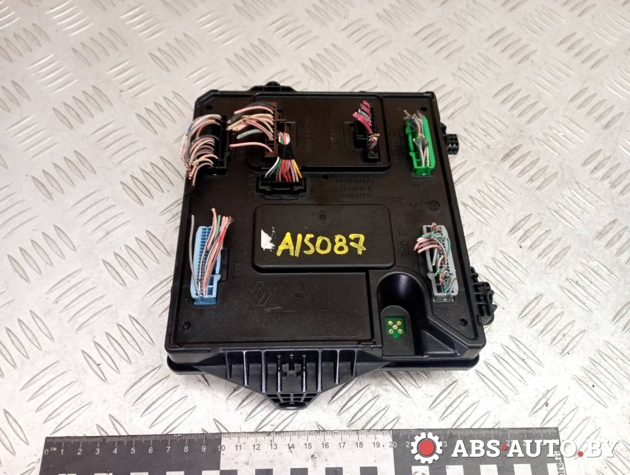 Блок управления BCM (Body Control Module) Renault Grand Scenic 3 поколение 2011, 1.5 л., дизель, МКПП, правый руль, 284B12041R, S180098201E - фото №1