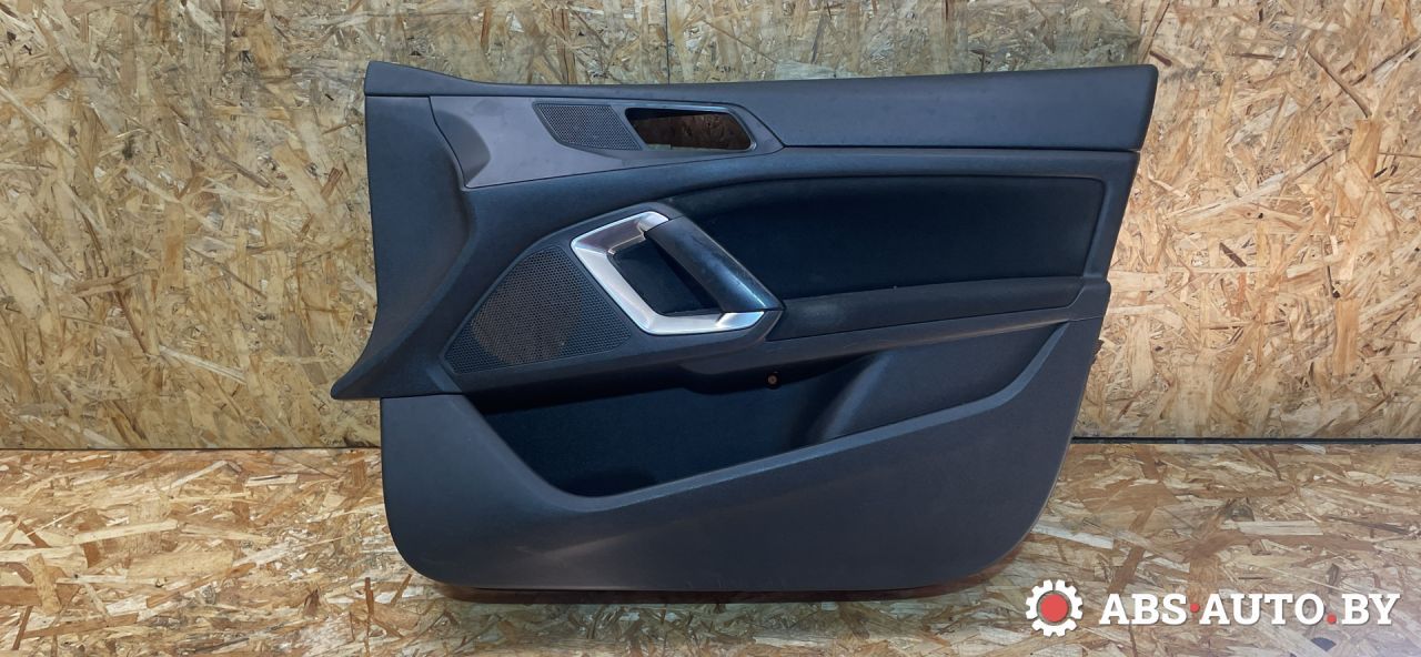 обшивка двери передняя правая Peugeot 308 T9 2014, 1.6 л., дизель, МКПП, хетчбэк 5 дв., правый руль, 96776522ZD - фото №1