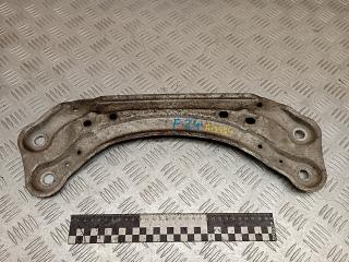 кронштейн глушителя Volvo XC90 1 поколение [рестайлинг] 2008, 2.4 л., D 5244 T4, дизель, АКПП, внедорожник 5 дв., 30676705