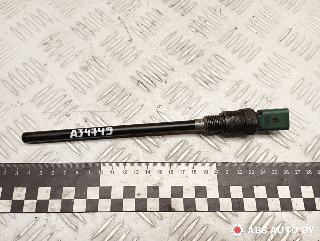 датчик уровня масла Peugeot Bipper 1 поколение 2010, 1.4 л., 8HS (DV4TED), дизель, АКПП, правый руль, 96453990, 96546136, 1131G2 - фото №1