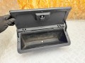 бардачок Mitsubishi Pajero 3 поколение 2002, 3.2 л., дизель, МКПП, внедорожник 3 дв., полный привод, MR402402 - фото №3