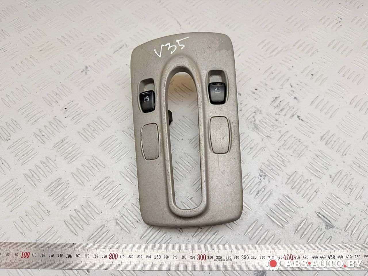 кнопка стеклоподъемника Smart Forfour 1 поколение 2004, 1.3 л., бензин, МКПП, A4546800317, A4548201010, MN900255 - фото №1