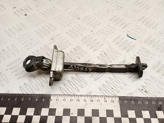 ограничитель открывания двери Honda Civic 8 поколение 2008, 2.2 л., N22A2, дизель, МКПП, хетчбэк 5 дв., правый руль, 72840SMGE01