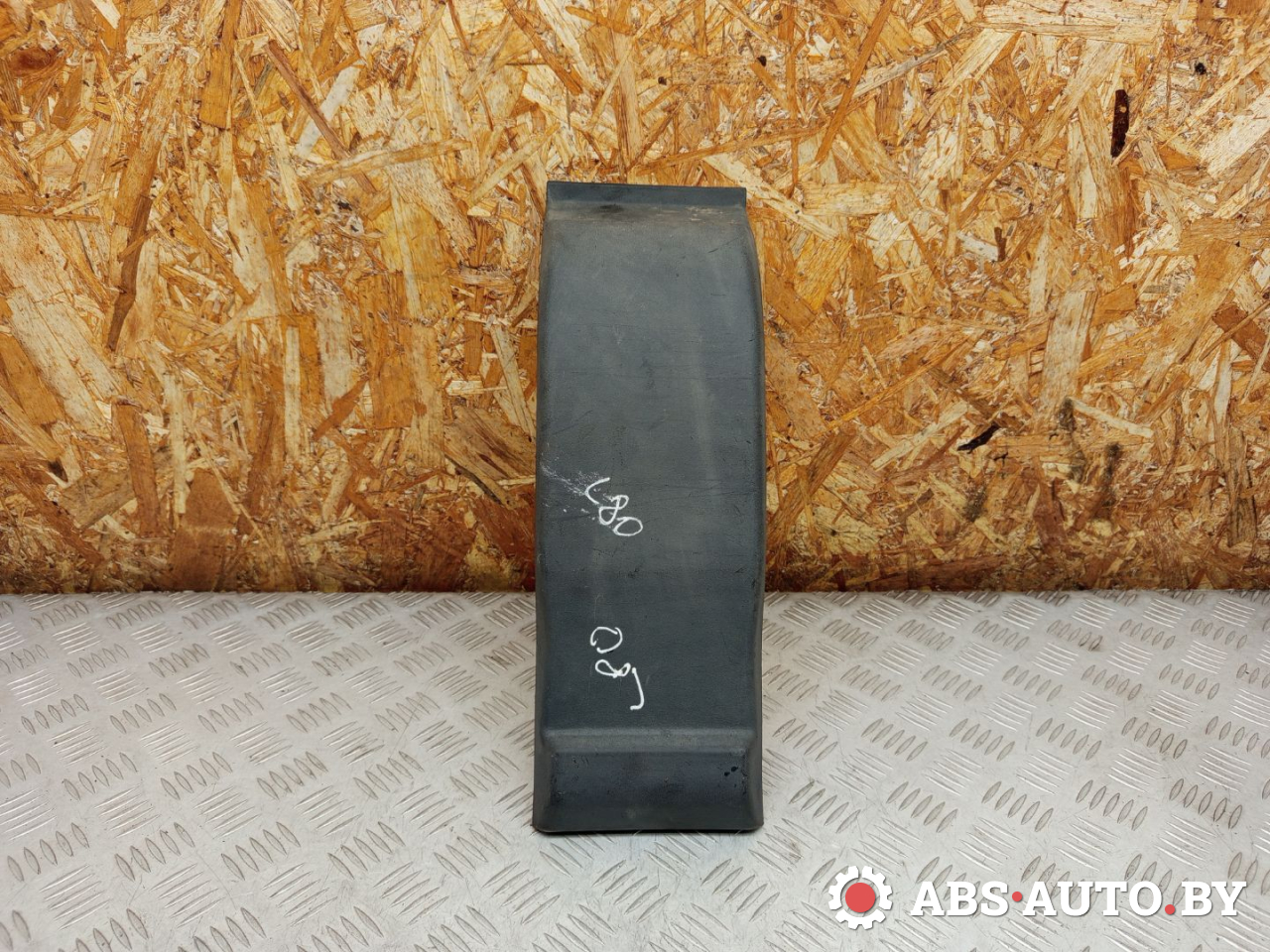 молдинг (накладка кузовная) IVECO Daily 4 поколение 2009, 2.3 л., дизель, МКПП, фургон, 504099529, 500334387, 56712, 504099528, 500326846 - фото №1