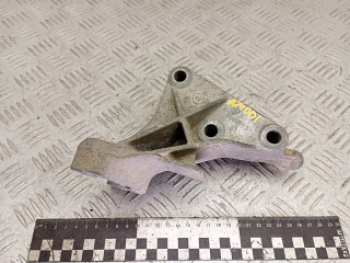 кронштейн КПП Opel Vectra B 1996, 1.6 л., бензин, 90497583