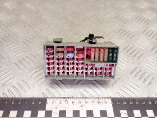 блок предохранителей Volvo XC90 1 поколение 2005, 2.4 л., D 5244 T, дизель, АКПП, внедорожник 5 дв., полный подключаемый привод, правый руль, 8637669