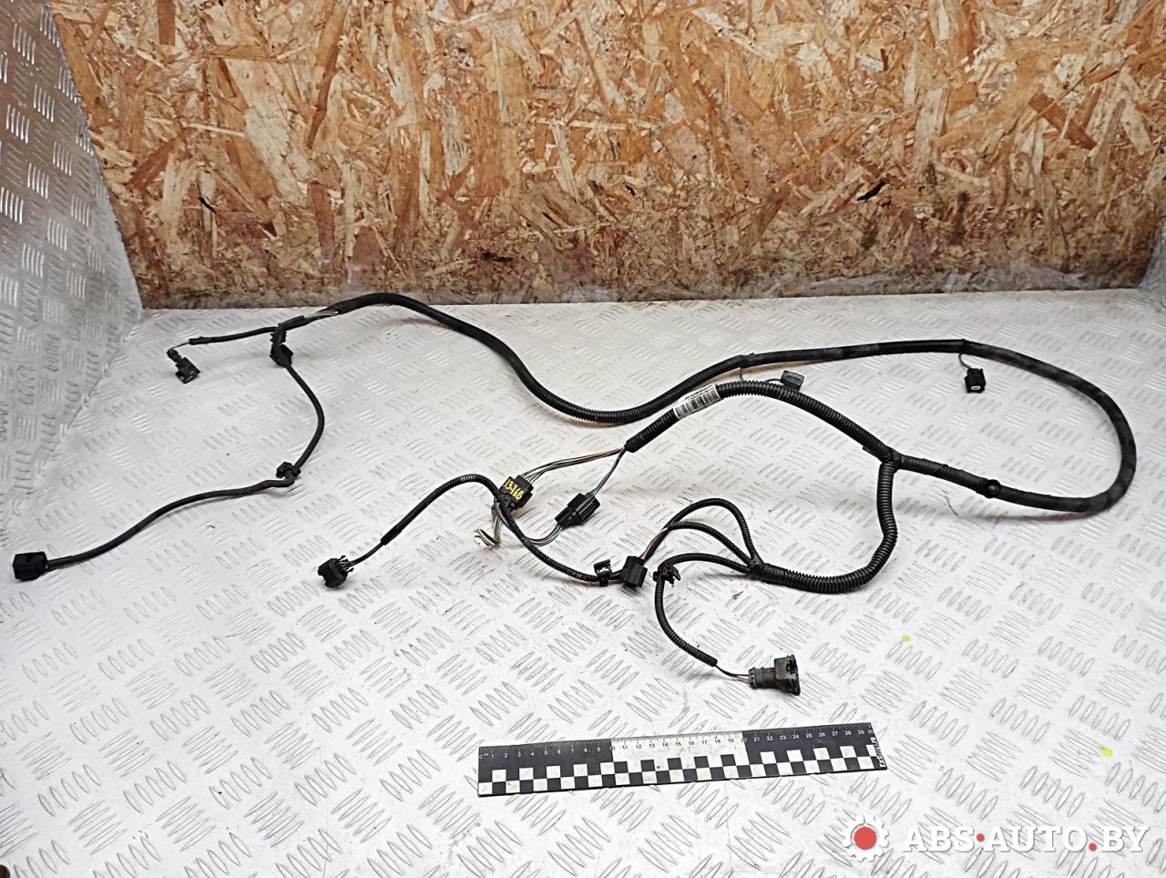 проводка бампера Renault Megane 3 поколение 2010, 1.5 л., K9K J 836, дизель, МКПП, хетчбэк 3 дв., правый руль, 240159272R - фото №1