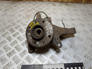 ступица передняя правая Renault Laguna 1 поколение [рестайлинг] 1999, 1.6 л., бензин