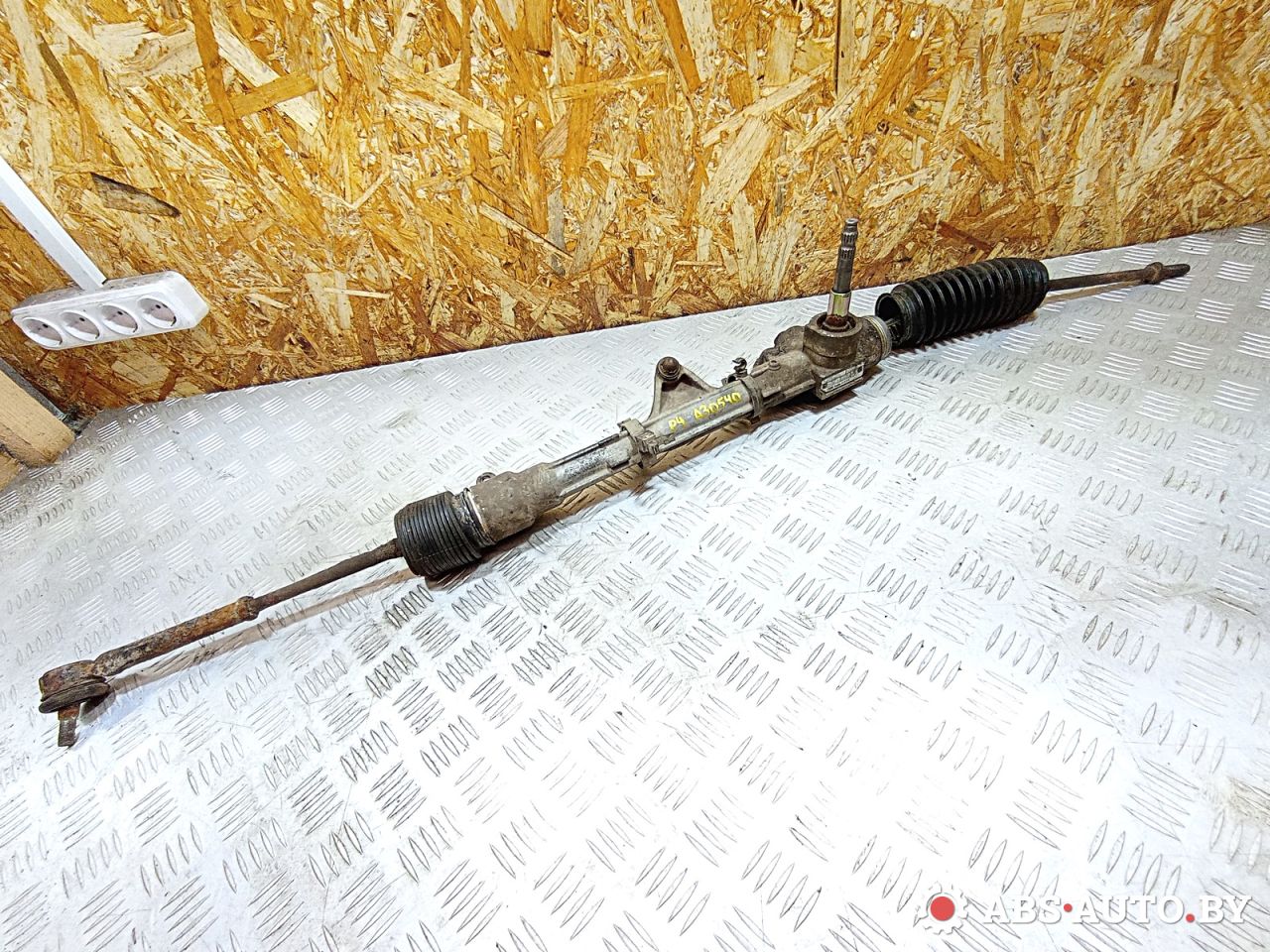 рулевая рейка Fiat Punto 1 поколение 1998, 1.2 л., бензин, МКПП, хетчбэк 3 дв., 0077976070, 00898B, 7797607, 46401790, 46415668, 7771050, 7790277, 7797608, HSM50441AY, M5044, M50440NW, M50441NW, M50441RB, 402N10086Z - фото №1