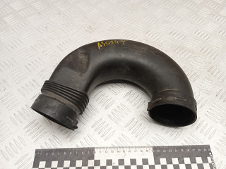 патрубок воздушного фильтра Volkswagen Caddy 3 поколение 2008, 1.9 л., BLS, дизель, АКПП, 1K0129618BA