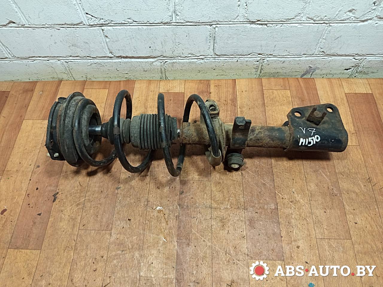 стойка передняя правая Renault Laguna 2 поколение 2004, 1.8 л., бензин, АКПП, хетчбэк 5 дв., 8200002877, 40255, 8200117296, 8200117297, 8200117298, 8200237374, 8200237375, 8200237376, 8200387237, 8200387238, 8200387239, 8200620378, 8200620383, 8200002876, 8200201714, 8200361734, 8438626 - фото №1