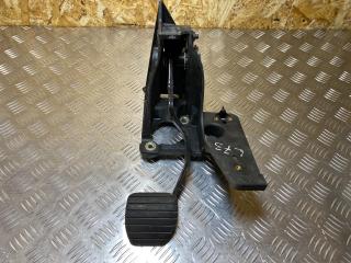 педаль сцепления Renault Laguna 2 поколение 2005, 2.0 л., бензин, МКПП, универсал, 8200002853