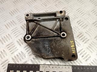 кронштейн компрессора кондиционера Citroen C4 1 поколение 2006, 1.6 л., бензин, 9657137480