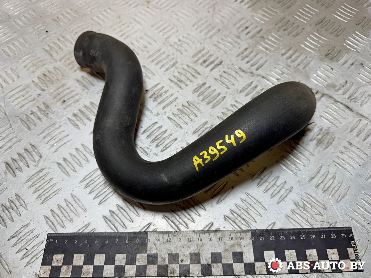 патрубок радиатора Volvo S60 1 поколение 2003, 2.4 л., дизель, МКПП, седан, 08671393 - фото №1