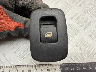 кнопка стеклоподъемника двери Peugeot 207 1 поколение 2006, 1.6 л., 9HZ (DV6TED4), дизель, МКПП, хетчбэк 5 дв., 96548609