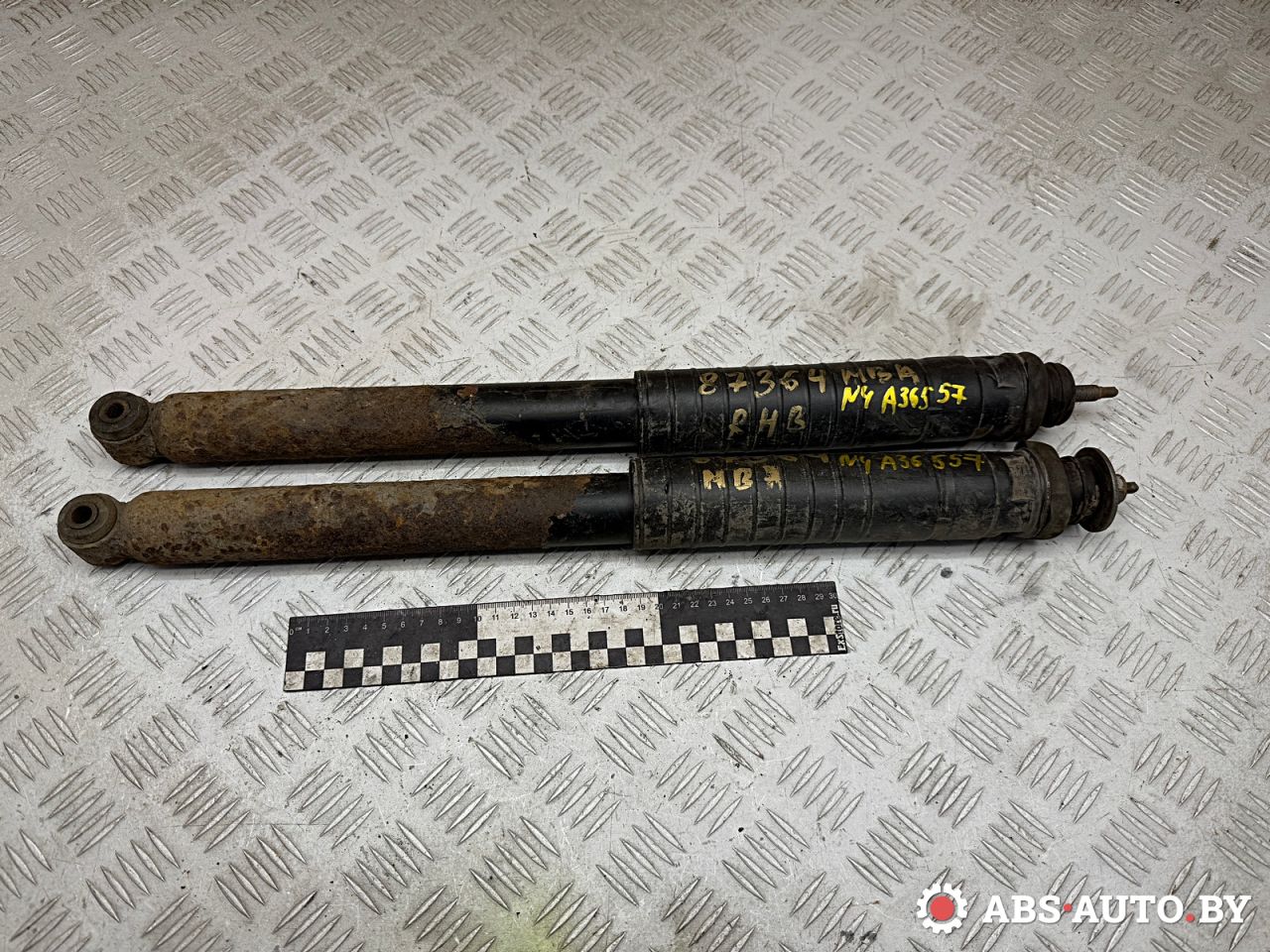 амортизатор задний Mercedes-Benz A W169 2 поколение (2004-2008) 2008, 2.0 л., OM 640.942, дизель, МКПП, хетчбэк 5 дв., правый руль, 1693260000, 1693260200, 1693260600, 1693260700, 1693260800, A1693260000, A1693260200, A1693260600, A1693260700, A1693260800, E4SR1Z017A00 - фото №1