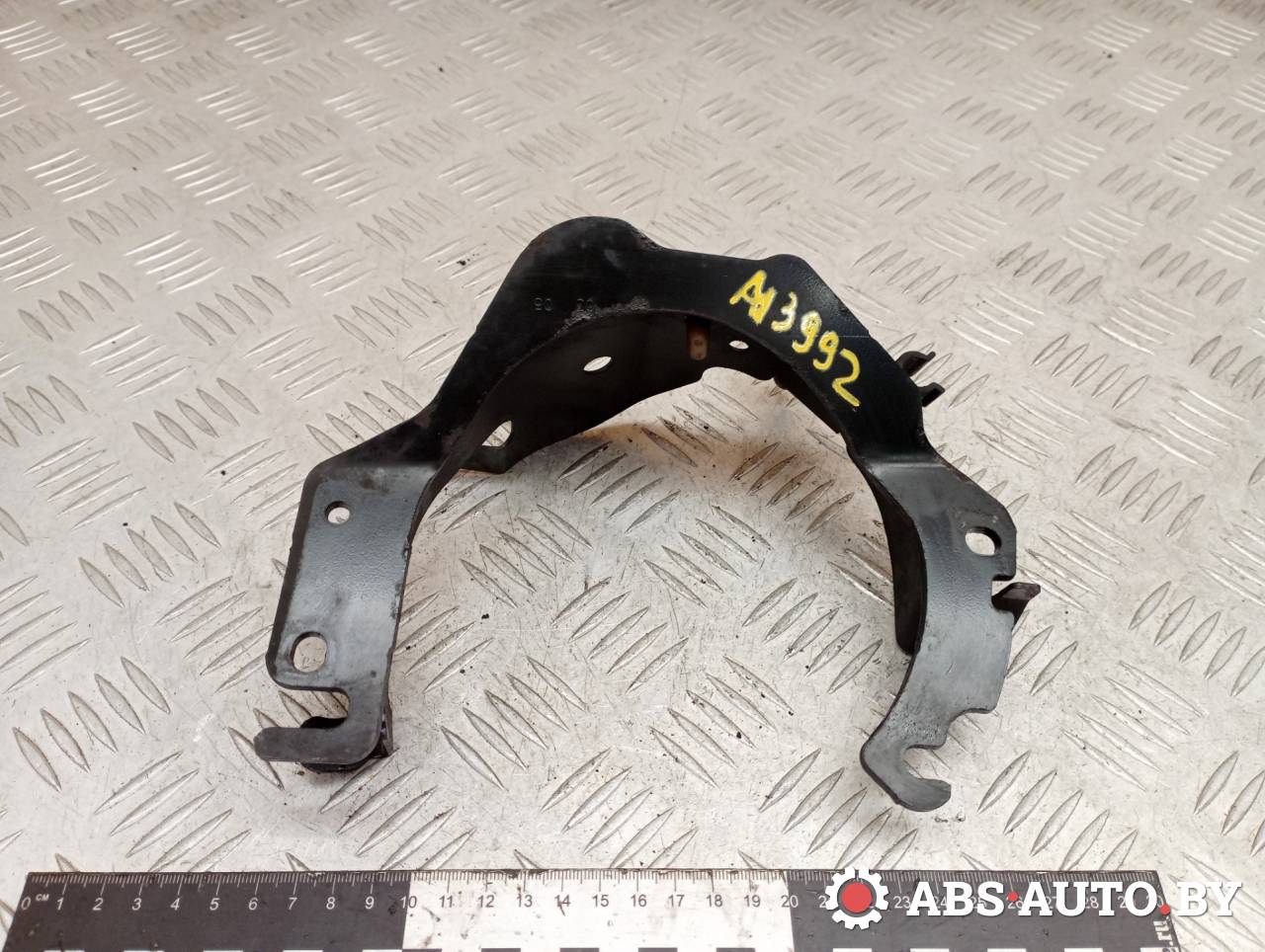 кронштейн топливного фильтра Peugeot 407 1 поколение 2006, 2.0 л., дизель, АКПП, универсал - фото №1