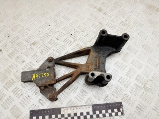 кронштейн двигателя Ford Galaxy 1 поколение 1998, 1.9 л., дизель, МКПП, минивэн, 7M0199308B, 7M0199312C, 95VW68027BB, 95VW6037BB