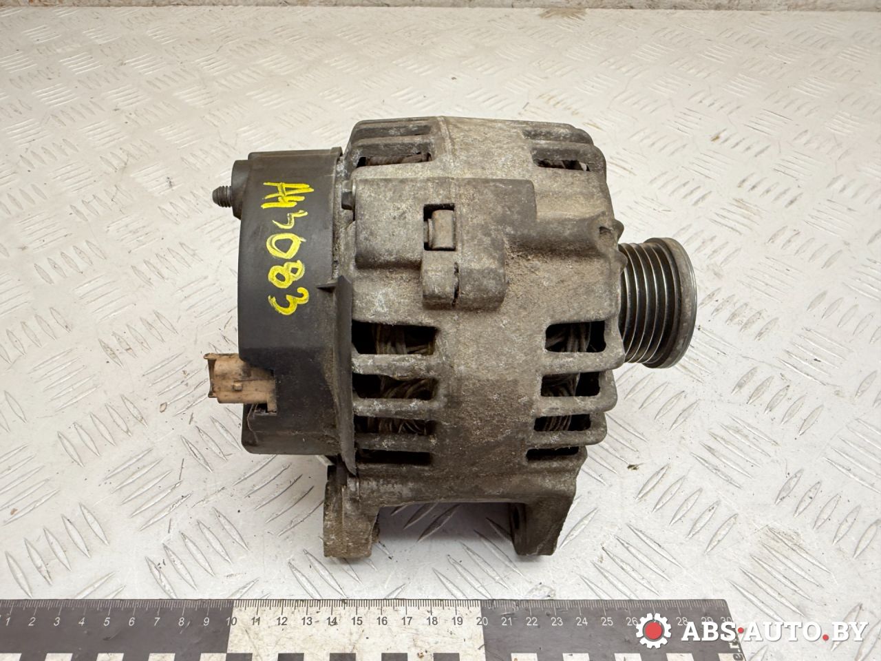 генератор Renault Laguna 2 поколение 2001, 1.9 л., F9Q 750, дизель, МКПП, хетчбэк 5 дв., 7700426849, 0986045241, F000BL0787, 437208, 439292, SG12B096, SG12B123, 7700426879, 7700427474, 7711134316, 7711134329, 7711368834, 8200062583, 8200120417, 8200153713, 8200162474, 8200206251, 8200495302, 8200495304, 8200538407, 8200538816, 8200690199, 8200690202, 8200112055, 8200690190, 112471, CAL15105, CAL15105AS, CAL15105ES, CAL15105OS, CAL15105RS, DA5028, DRA3918, DRA4194, RAA15205, 4403540, 4416872, 4430012, 4433832, 4506176, 9111540, 9201826, 93160665, 93160666, 93161425, 93161427, 93198179, R1530103, CA1627IR, 8EL011710561, 8EL737902001, ALB1627DD, ALV1627BA, ALV1627DD, ALV1627LK, ALV1627MA, ALV1627RN, ALV1627YX, ALV9627BA, ALV9627GB, ALV9627UX, LRA01990, 063731627010, 943316611010, 944390901660, MQA1627, MRA90166, 1800A043, DMX142083, M883626, M883627, M883627C, MW30620870, MW30620877, MW30638577, MW30750737, MW30774528, MW31216373, S30638577, S883627, ALV1627RB, ALV1627WA, ALV9627WA, 2310000Q0A, 2310000Q0E, 2310000QA7, 2310000QA8, 2310000QAE, 2310000QAK, 2310000QAM, 2310000QBQ, 4411316, 4411318, 4419076, 4430591, 93169265, RE120156, SG12B071, 8251725, 8602279, 8602806, 1-3182-25W, 22990N, 301N20414Z, SG12B017, 2542272E - фото №1