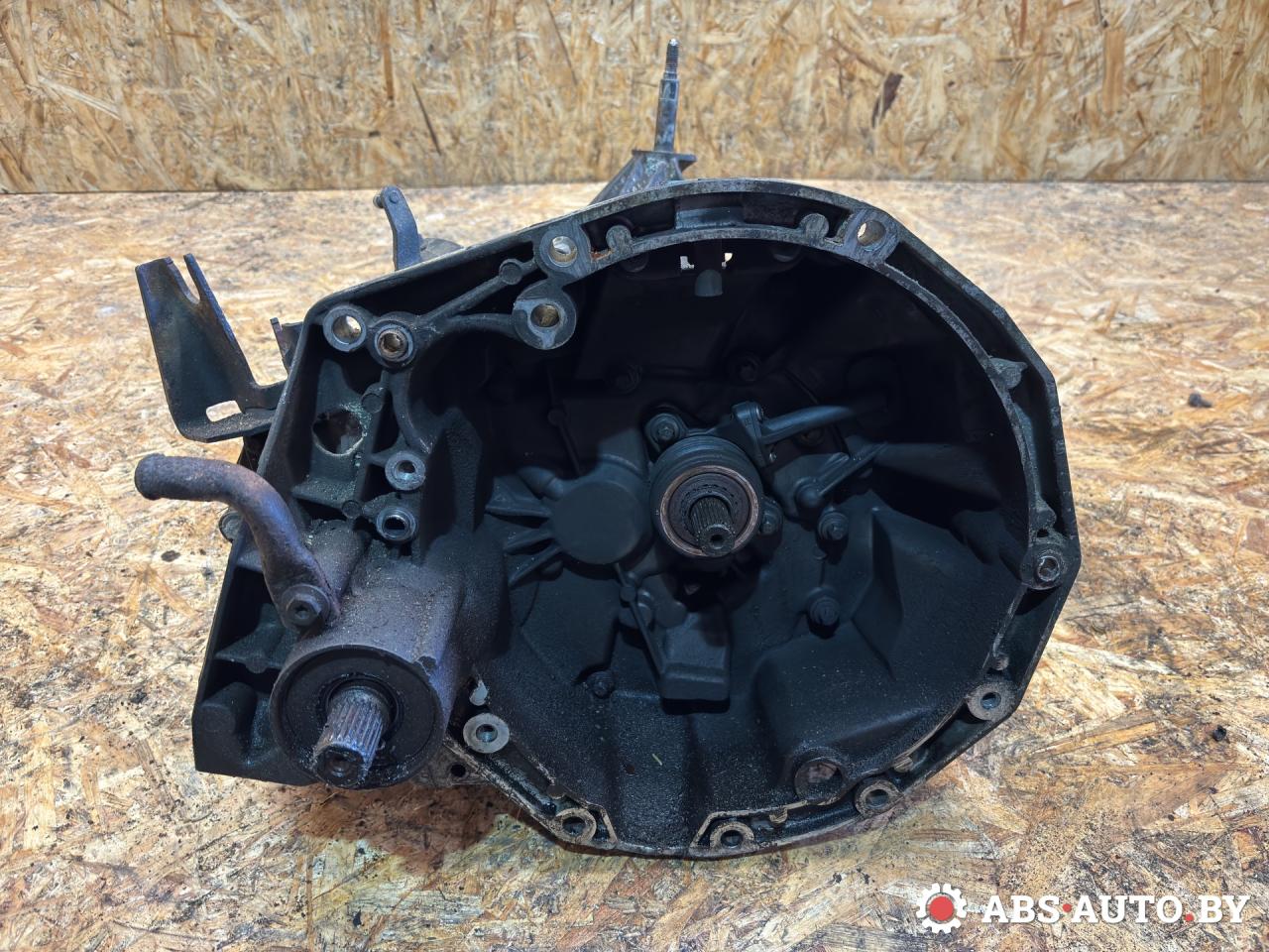 КПП механическая (МКПП) Renault Laguna 2 поколение 2003, 1.8 л., F4P 774, бензин, МКПП, хетчбэк 5 дв., JR5010 - фото №1