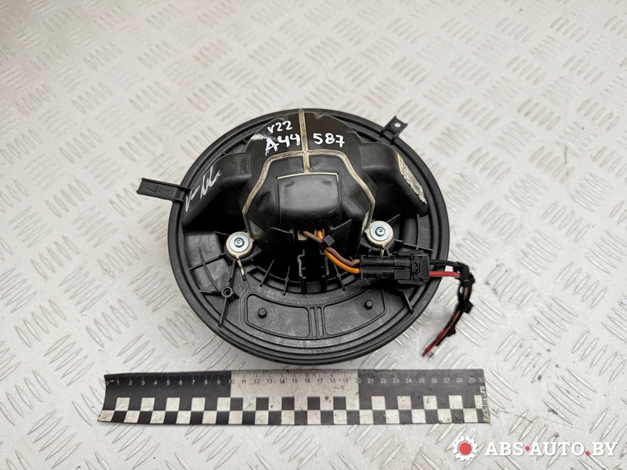 моторчик печки Mercedes-Benz A W169 2 поколение (2004-2008) 2004, 2.0 л., M 266.960, бензин, МКПП, 982485P, A1698200642 - фото №1