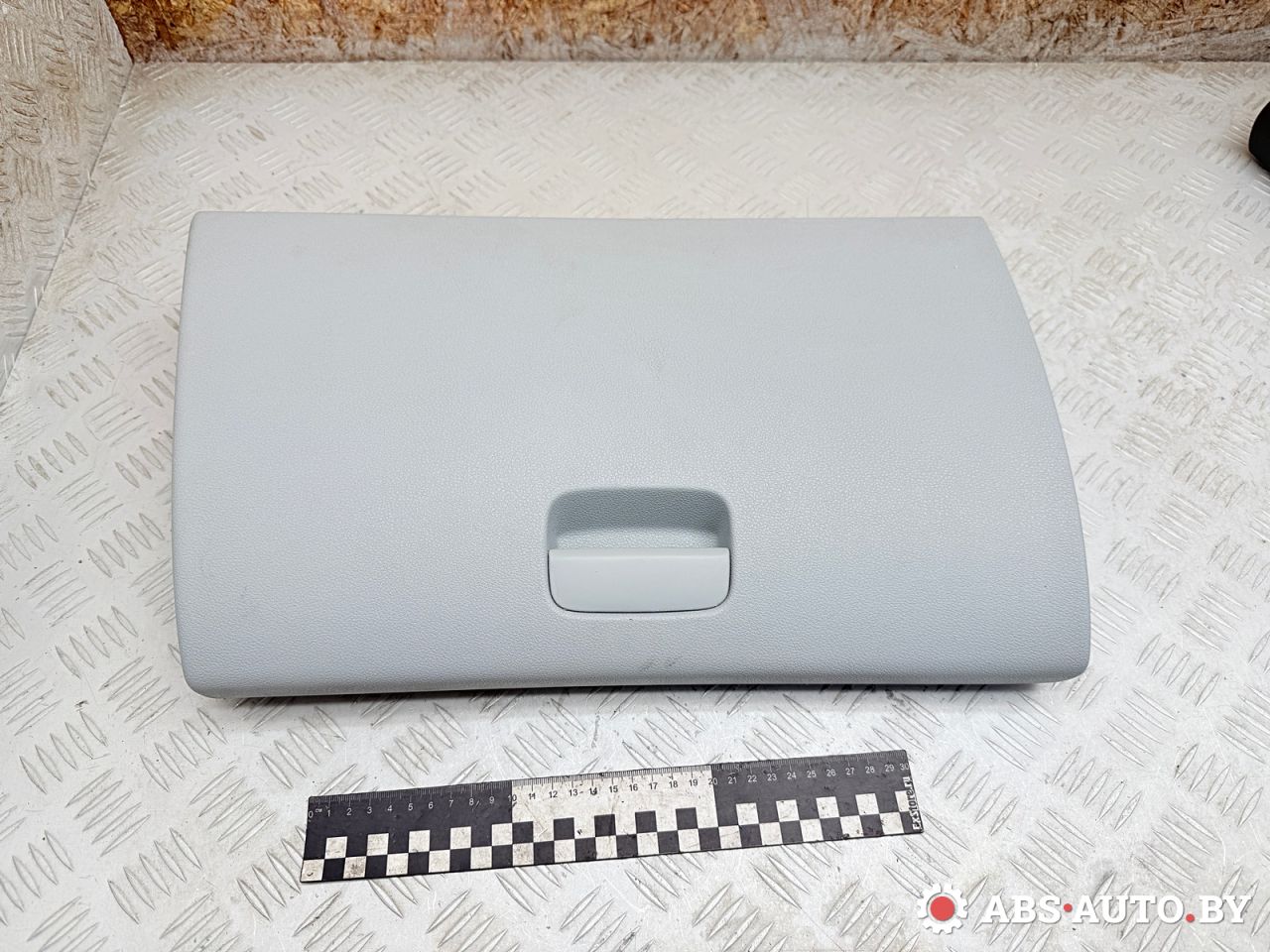 бардачок Peugeot 3008 1 поколение 2012, 1.6 л., 9HR (DV6C), дизель, робот, 9685050177 - фото №1