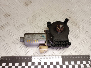 моторчик стеклоподъемника передний правый Mercedes-Benz M-Класс W163 [рестайлинг] W163 2004, 2.7 л., дизель, АКПП, внедорожник 5 дв., полный привод, 990408101