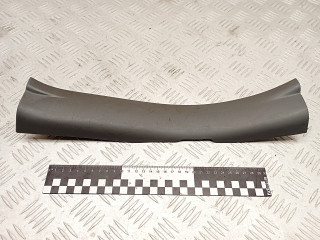 накладка на порог внутренняя Toyota RAV4 2 поколение (XA20) 2003, 2.0 л., 1CD-FTV, дизель, МКПП, внедорожник 5 дв., 6791742020