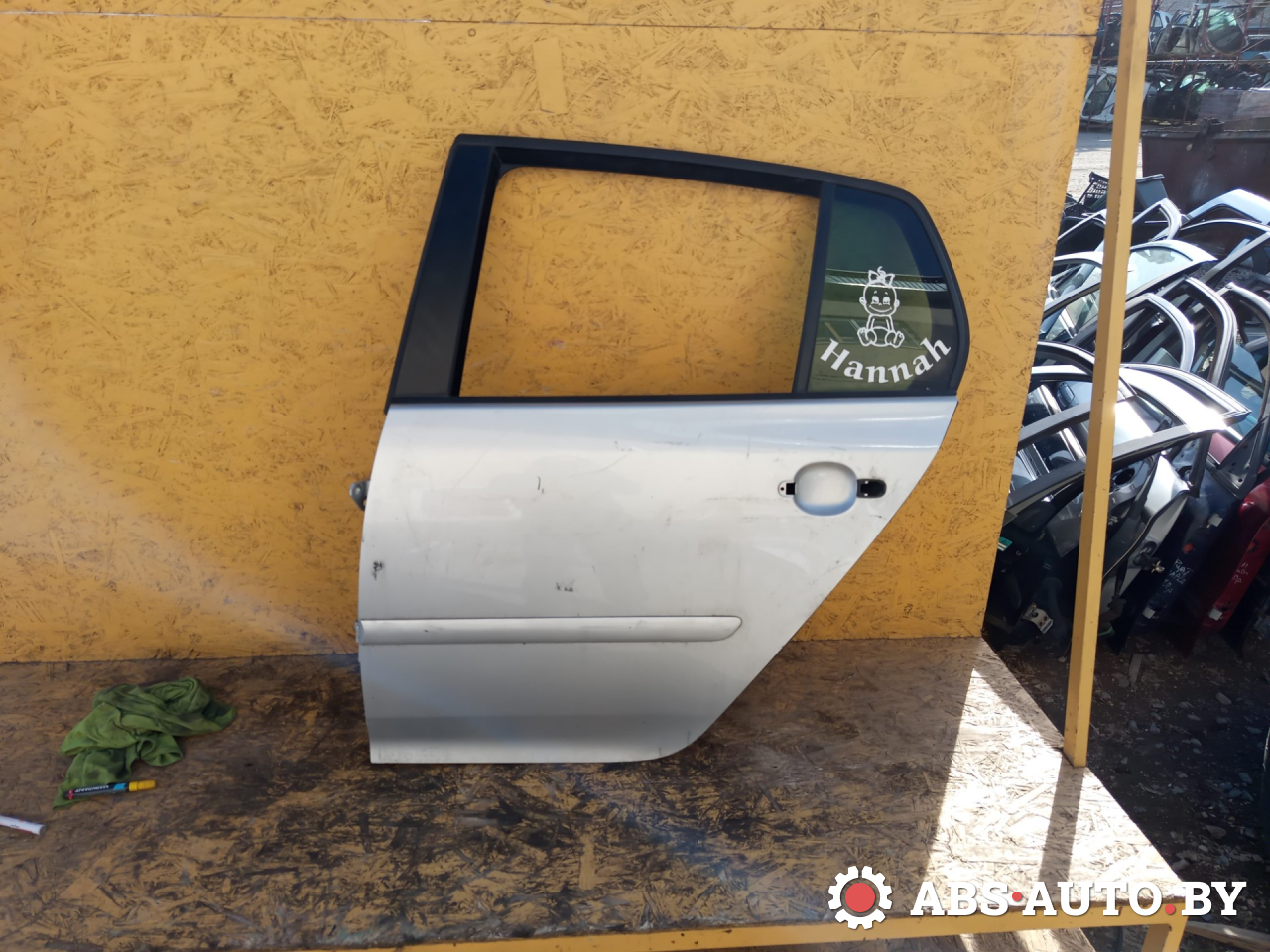 дверь задняя левая Volkswagen Golf 5 поколение 2007 - фото №1