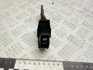 кнопка стеклоподъемника двери задней правой Volvo V70 2 поколение [рестайлинг] 2007, 2.4 л., D 5244 T4, дизель, АКПП, универсал, 30658696