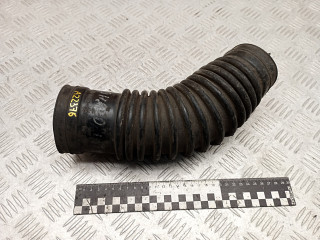 патрубок воздушного фильтра Ford Mondeo 2 поколение 1997, 1.8 л., бензин, 97BB9C623BA