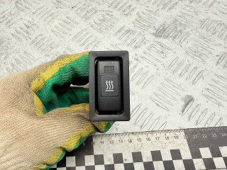 кнопка обогрева лобового стекла Toyota Avensis 2 поколение (T250) 2006, 2.0 л., 1CD-FTV, дизель, МКПП, универсал, 153261, R153261