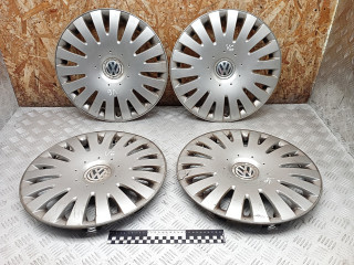 колпак колесный Volkswagen Passat B6 2007, 2.0 л., дизель, АКПП, универсал, 3C0601147B