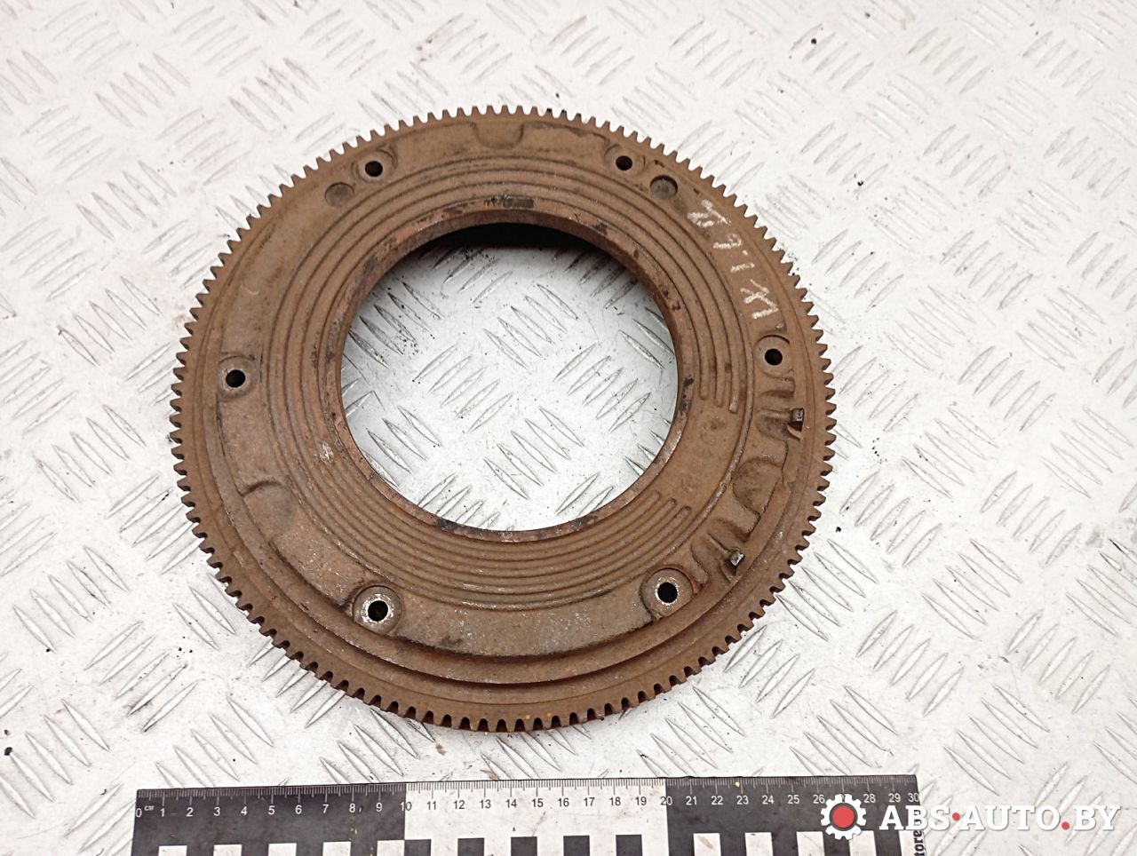 маховик Volkswagen Golf 2 поколение 1989, 1.6 л., дизель, 06710527 - фото №1