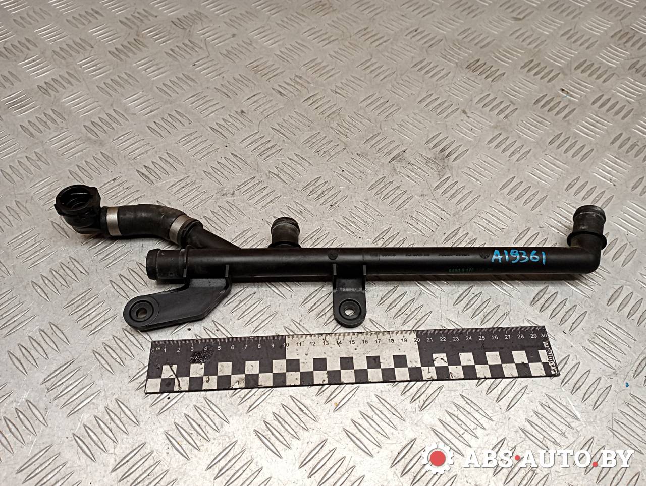 трубка охлаждающей жидкости BMW 7 серия F01/F02 F01 2009, 4.4 л., бензин, АКПП, 64509170339 - фото №1