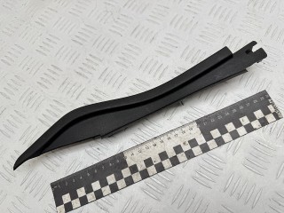 молдинг переднего бампера Chrysler Voyager 4 поколение [рестайлинг] 2006, 2.8 л., ENR, дизель, АКПП, 05028234AA