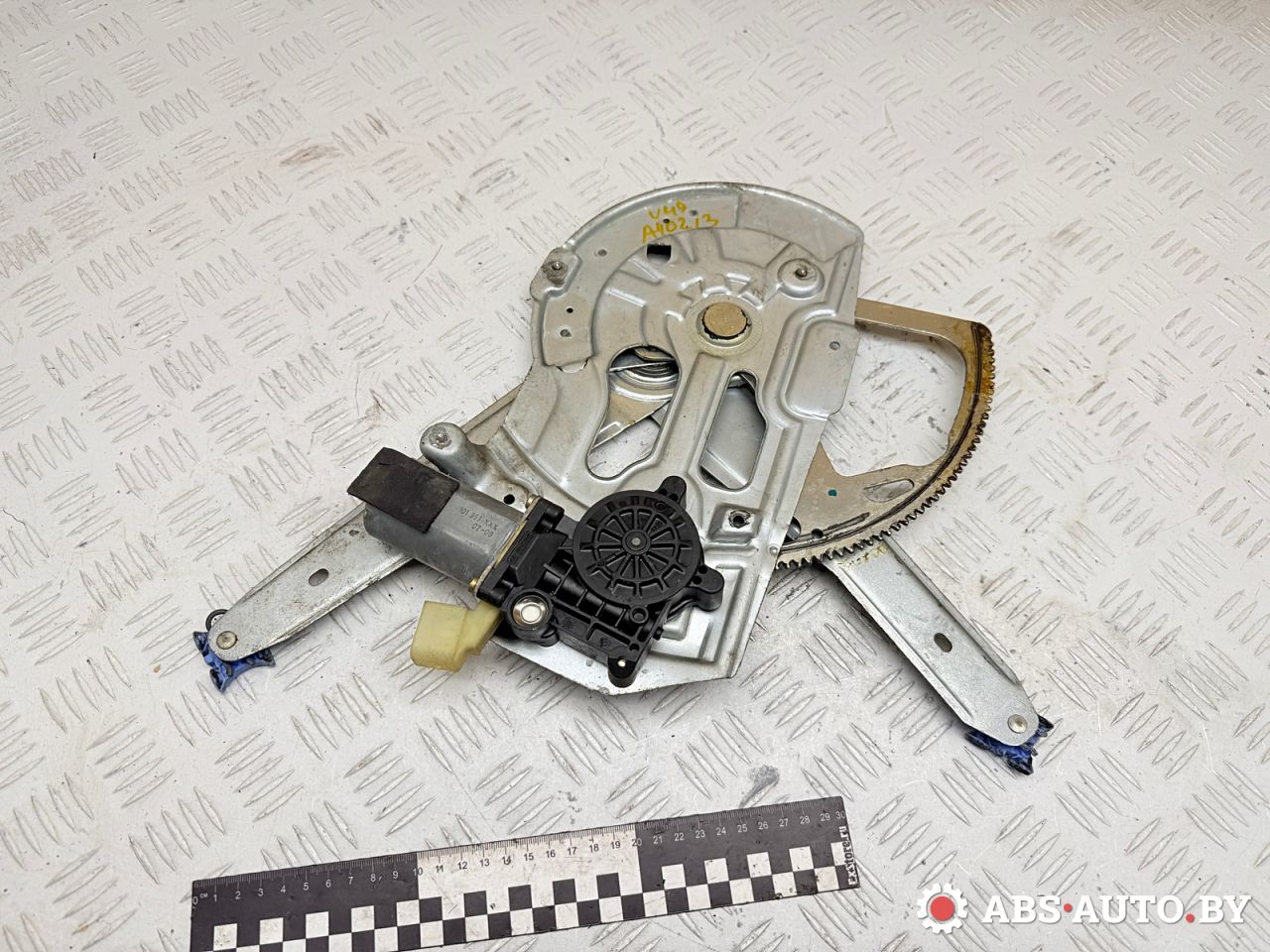 стеклоподъемник электрический передний левый Volvo S60 1 поколение 2003, 2.4 л., дизель, МКПП, седан, 101353XXX - фото №1