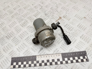 насос вакуумный Volkswagen Phaeton 1 поколение 2006, 3.2 л., бензин, АКПП, 8E0927317A, 8E0927317, 8E0927317B, 8E0927317C, 8E0927317D, 8E0927317E, 8E0927317F, 8E0927317G, 8E0927317H, 8E0927317J, 95535561700, 95535561701, 95535561702, 702551440